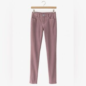 Pink American Eagle skinny jeans. Size 0. Versatile and trendy